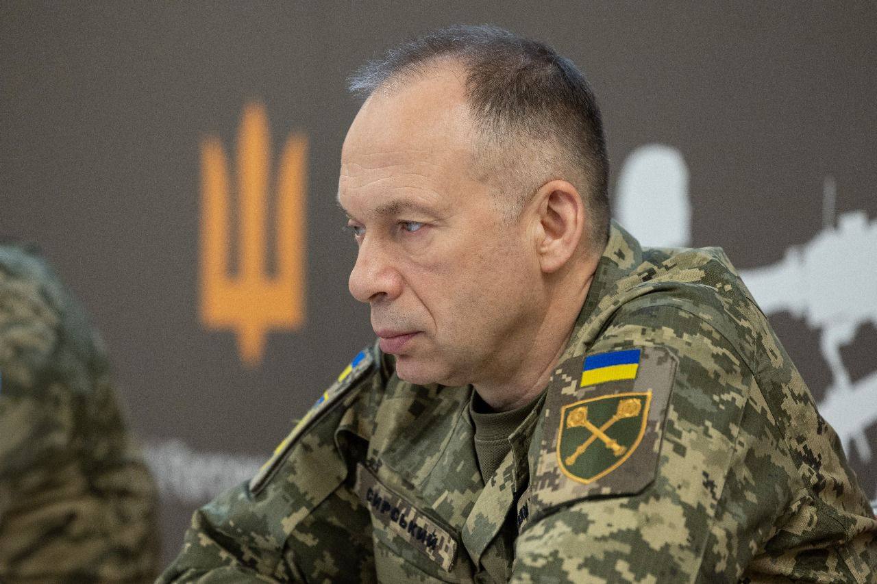 Пам'ять про героїв нагадує нам ціну цієї свободи, – Сирський 